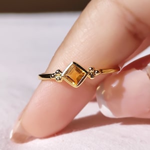 18K Gold Citrine Ring,Natural Citrine November Gemstone,Handmade Vermeil Gold Square Stacking Ring,Dainty Minimalist Women's Gifting Jewelry