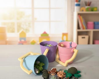 3D gedruckter Mini Mystery Bucket - 10 einzigartige zufällige Minis - wählen Sie lila, pink oder blau | Lustiges Geschenk, Strumpf Stuffer, Sammlerstück