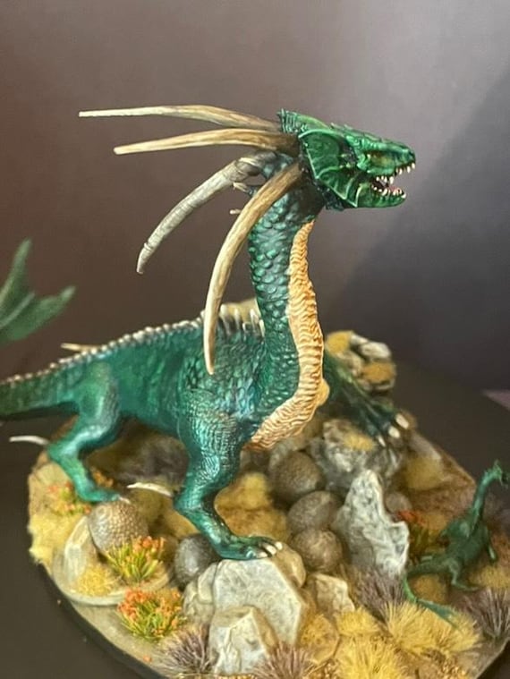 Swamp Cave Dragon, mesbg resin ( painted)