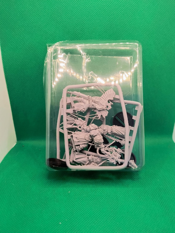 Chaplain Grimaldus & Retinue" (FINECAST) Servitors