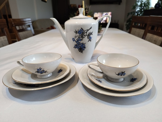 Rosenthal Fine China Occasional Set 1970s. Two cups and a coffee pot