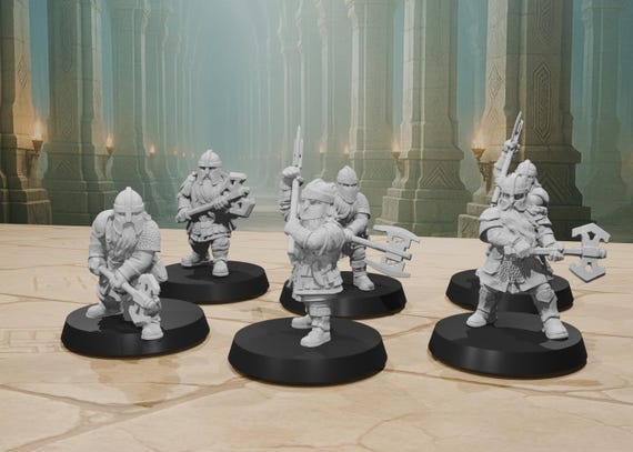 Dwarven Guards – Set of 6 Resin Miniatures (28 mm Scale, 25 mm Bases)