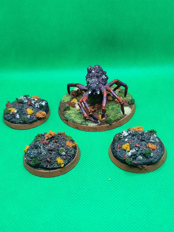 Spider Queen metal Painted