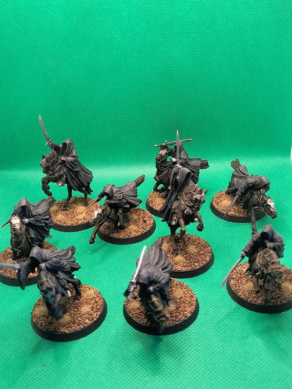 9 Nazguls on 40 mm Bases – Hand Painted Metal Miniatures