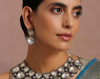 Gold Tone Emerald  Kundan Choker/ Indian Jewelry/ CZ Jewelry/ Kundan Pearl Jewelry/ Indian Choker/ Gift For Her/Wedding Jewellery