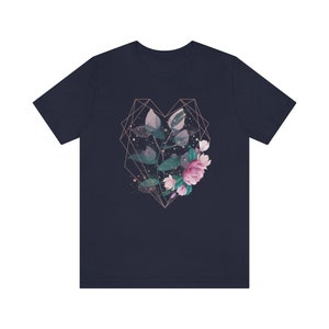 Camiseta de corazón geométrico, camiseta de flores, camiseta Cottagecore, camiseta Comfort, camiseta gráfica para mujer, camiseta linda, Bella Canvas 3001, Boho Chic. imagen 7