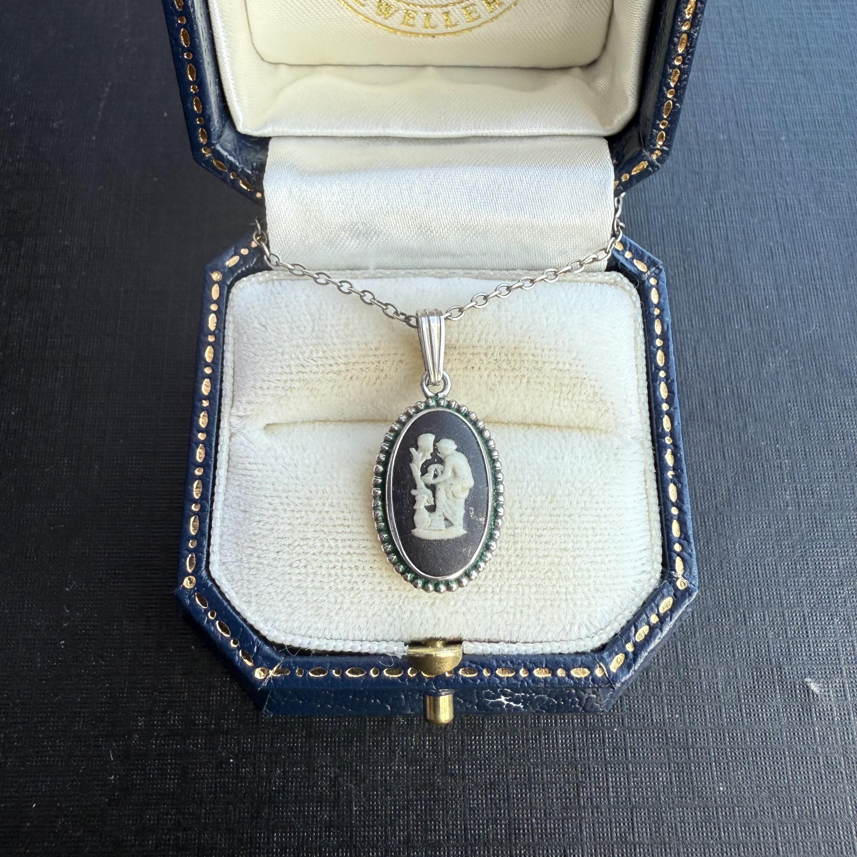 Wedgwood necklace - Etsy 日本