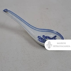 Vintage Chinese Porcelain Spoon