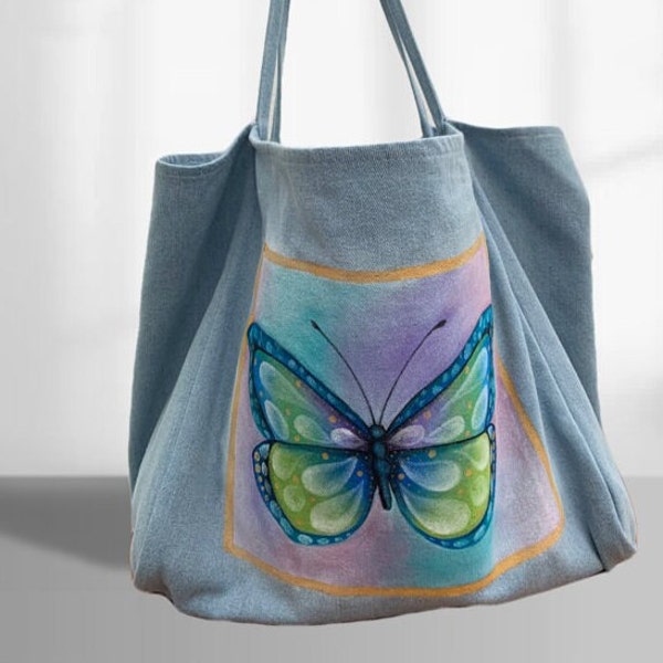 Grand sac tote bag en jean, avec pochette, artesanat fait á la main, motif papillon en couleur blue