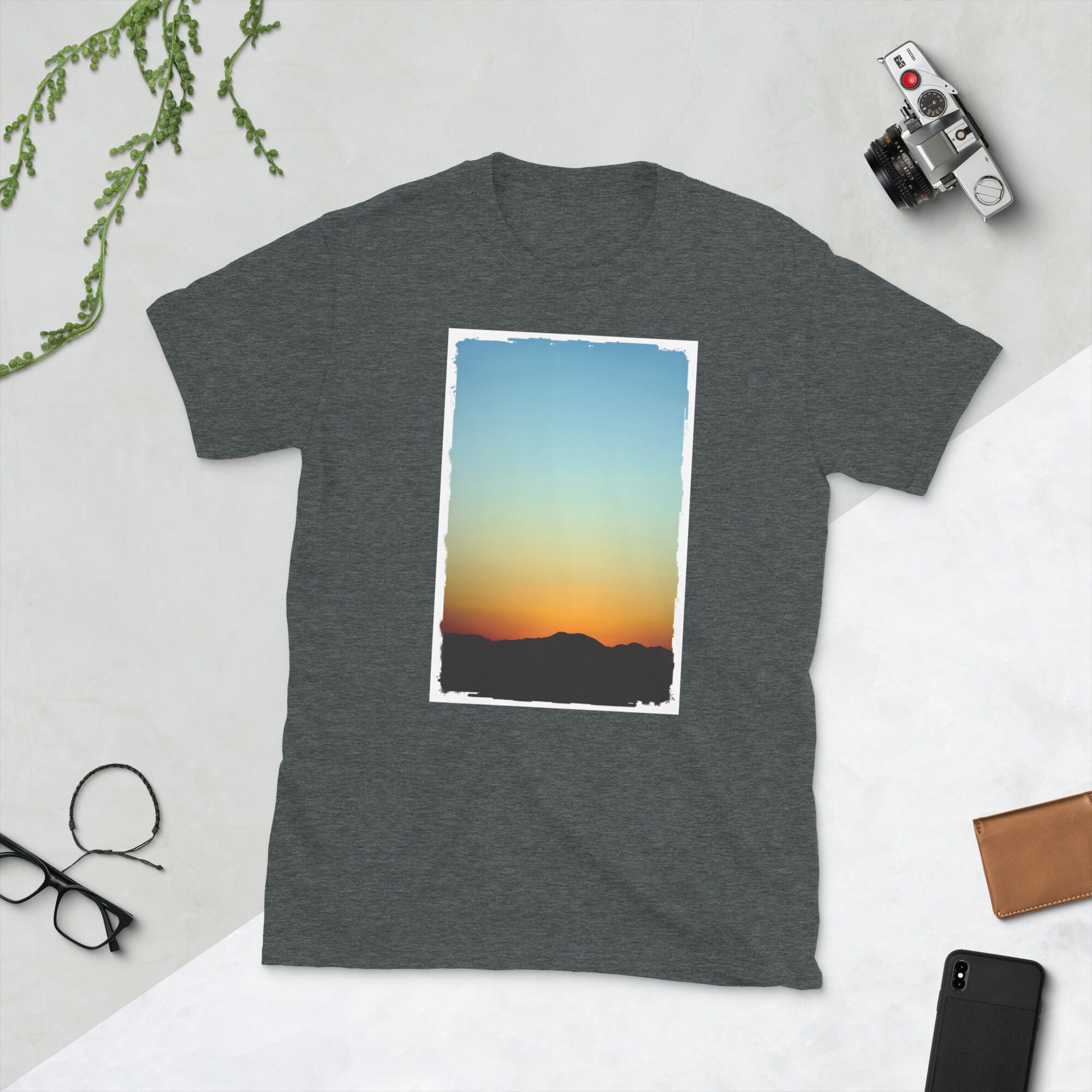 Sunset T-Shirt in Vintage Black
