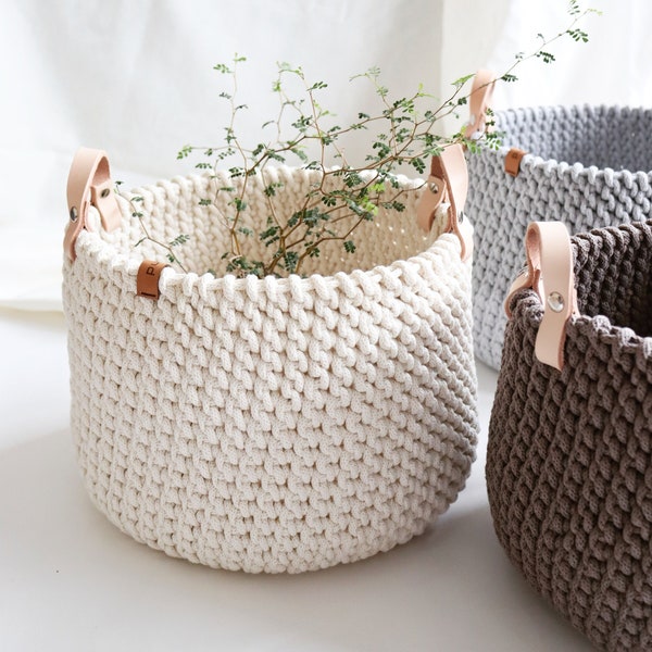 Handwoven plants pot cover for modern home, Basket for small Christmas tree, Indoor plant basket with handles, Gift for plant lover. Hygge.