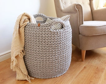 Extra large blanket basket for nursery or living room, Large box for storing pillows, Woven cotton rope laundry hamper, Durable home accent.