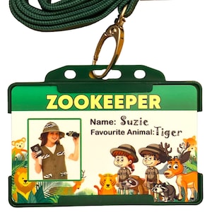 子供用動物園飼育員ロールプレイIDカード（緑色のストラップ付き） - 名前と写真が印刷可能