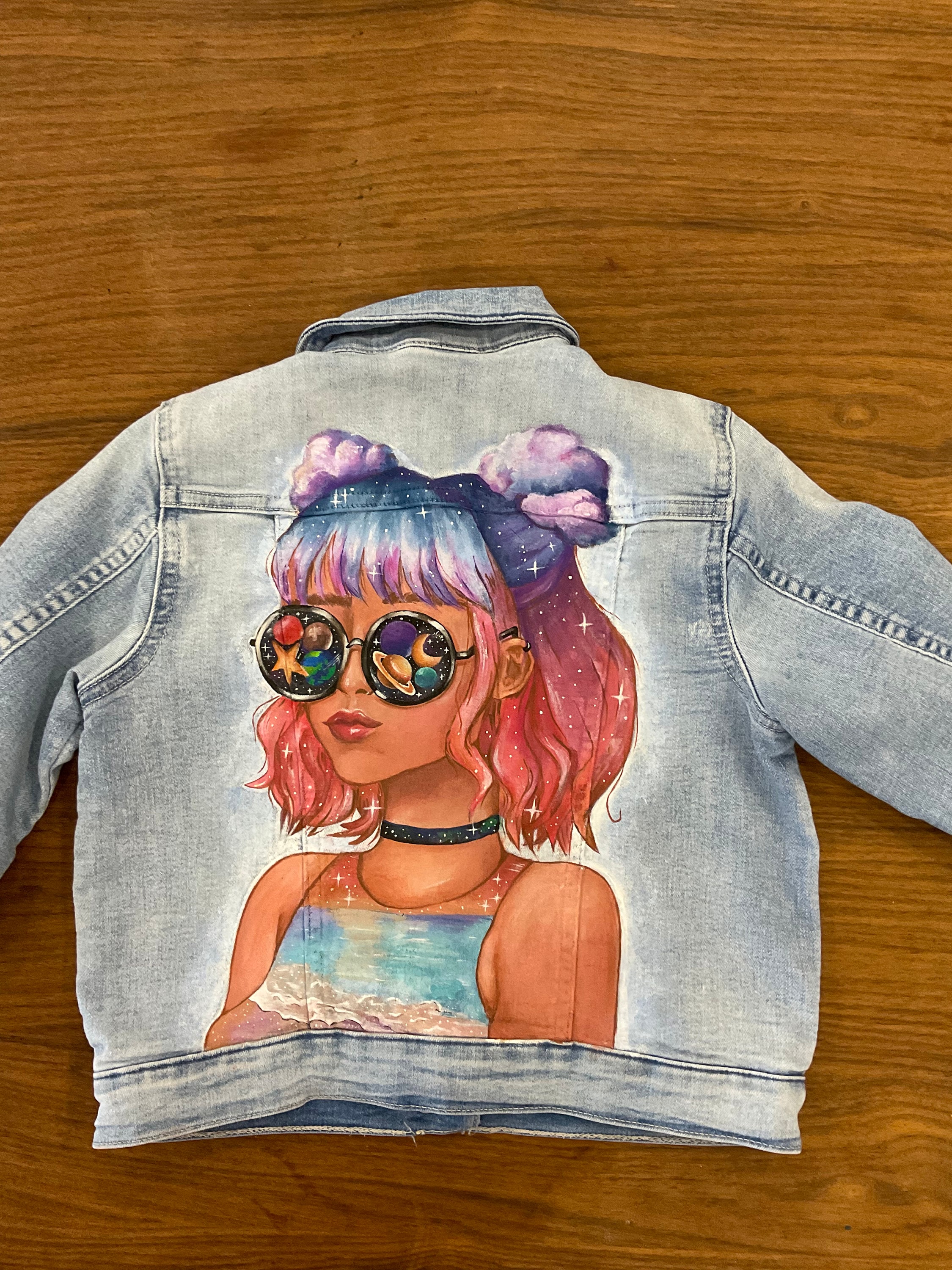 Details 161+ painting on denim with acrylic dedaotaonec