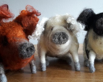 Mangalitza wool pigs, needle felted in three different designs! Made to order! Color freely selectable!