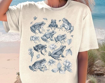 Vintage Frog Illustration T-Shirt: Botanical Cottagecore Graphic Tee