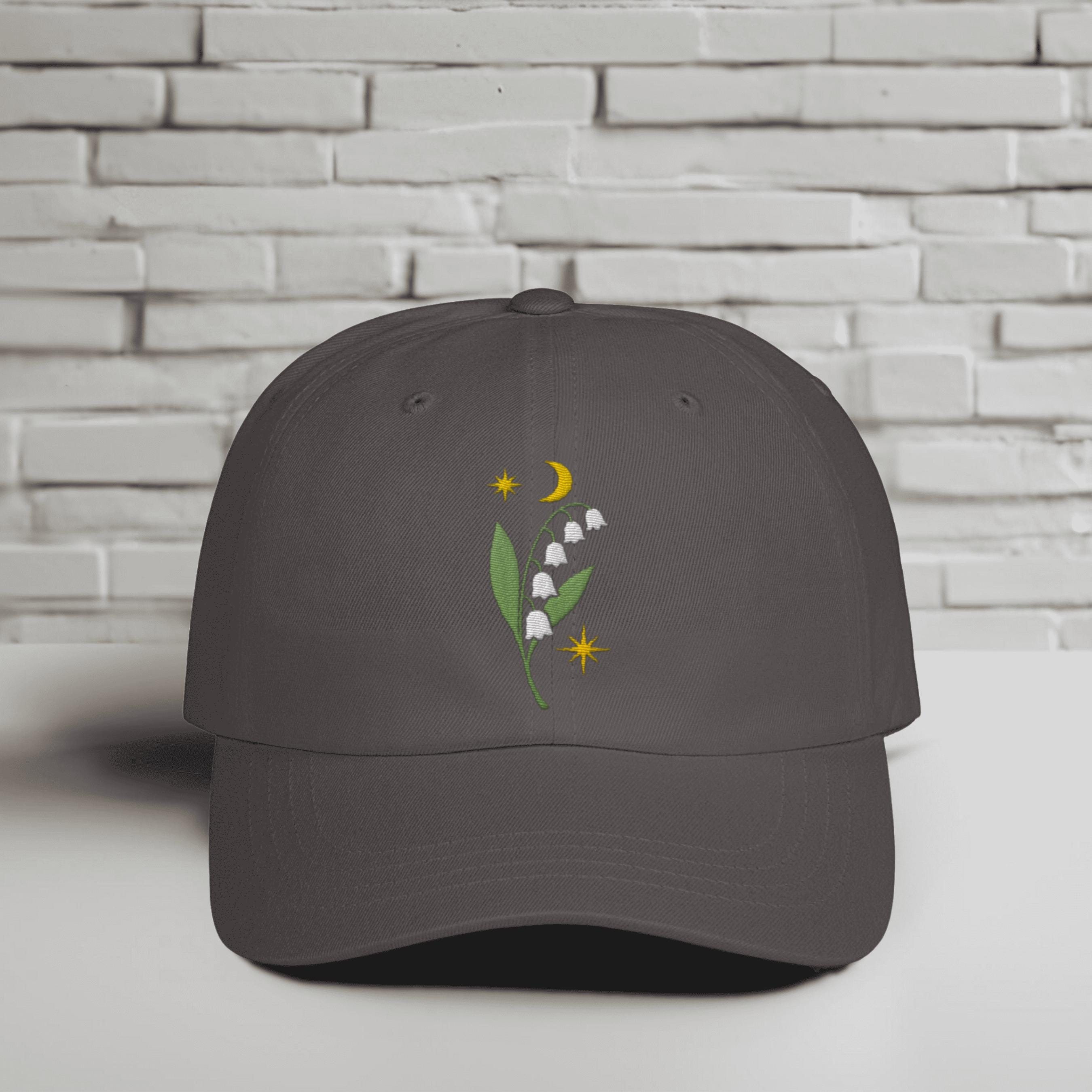 リュアユーイン May lily cap キャップ Lilly of the Valley Dad Cap: May Birth Flower Embroidered Baseball