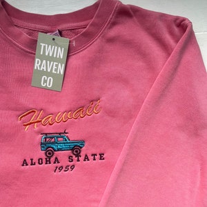 Hawaii Embroidered Crewneck, Aloha State Premium Vintage Style | Retro Surf Truck Sweater | Sunset Chasers | Beach Sweatshirt, summer Aloha