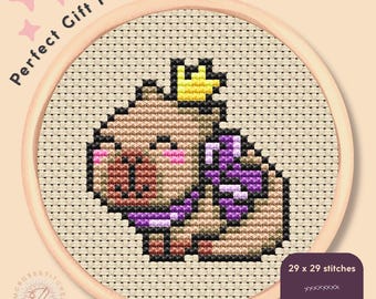 Schema Punto Croce Capibara PDF – Mini Animale Kawaii Reale con Corona – Piccolo Regalo Facile