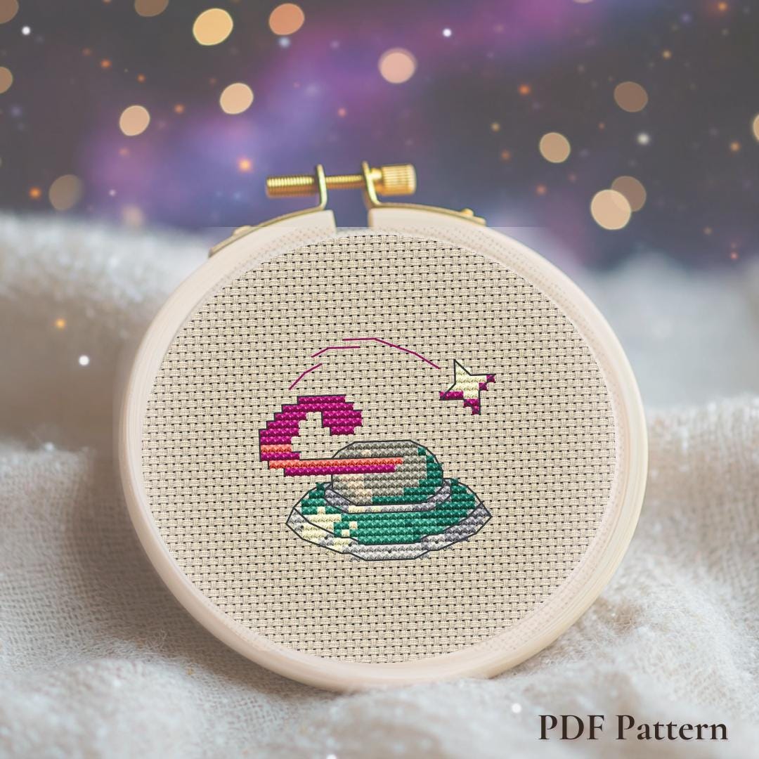 UFOの文字CのクロスステッチパターンPDF – 宇宙アルファベットエイリアン刺繍デザイン - Etsy 日本, image size:1080x1080