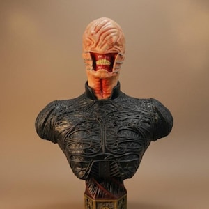 Hellraiser Chatterer Bust | Hand-Painted Cenobite Statue with Lament Configuration Base