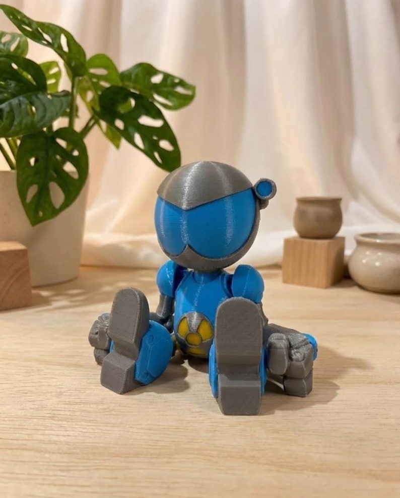 Figura de acción de Tom de Toonami: robot articulado de dibujos animados de los 90, artículo de colección de anime retro, juguete de escritorio impreso en 3D, regalo nostálgico para gamers. imagen 1