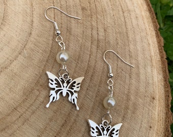 Fairycore cute butterfly and Pearl earrings