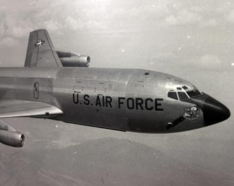 LARGE KC-135 Vintage photo/poster from the Cold War #3