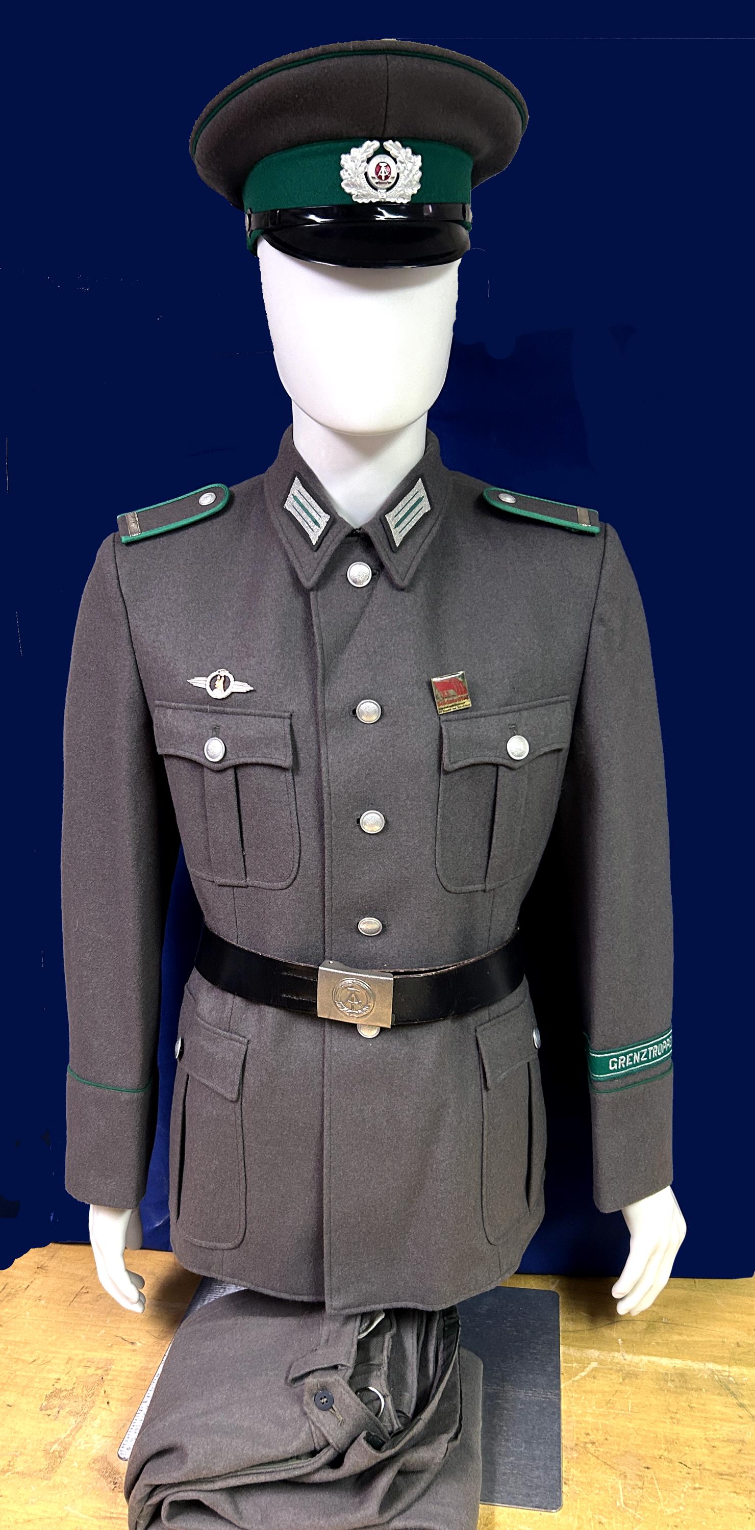 DDR Border Guard / Grenztruppen Uniform Grouping. - Etsy