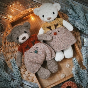 Christmas bear knitting pattern, stuffed knitted doll, animal toy pattern