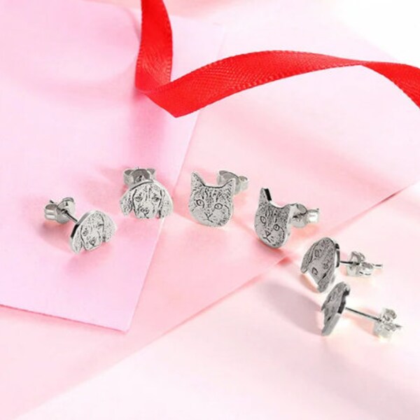 Personalized Pet Photo Stud Earrings in Sterling silver 925 | Favorite Pet Photo Earrings | Gift for her | Gift from Fur Mommy |