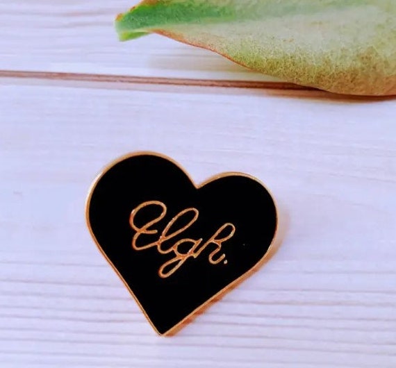 NiftyGiftysStudio Heart Shaped Pins Enamel Pins for Fun Gift for Friend Brooch for Backpack Pushpin for Sweatshirt Lapel Pin Fun Playful Pin Gift to Cheer Up