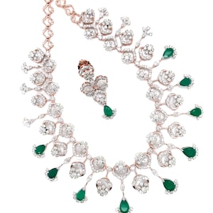 14k Gold, Diamond And Emerald Studded Wedding Necklace – Timeless And Elegant Design, Unique Gift for Bride, Birthday & Special Occasions.