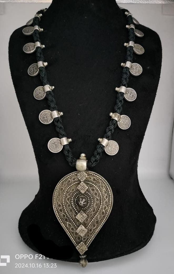 Antique Kori Silver Coin Necklace 1937-1942 Kutch Coin Jewelry Rare  Tribal Silver Necklace Jadeja Rajput Heirloom| Antique