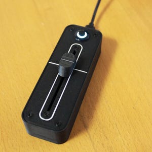 SimpleFader - A Simple MIDI Controller Black
