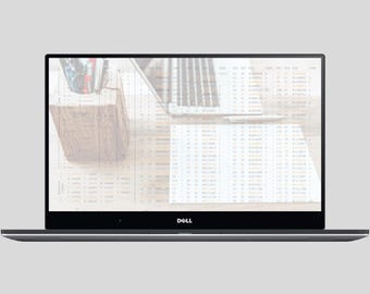 Set di sfondi digitali con codici e cifre 4K