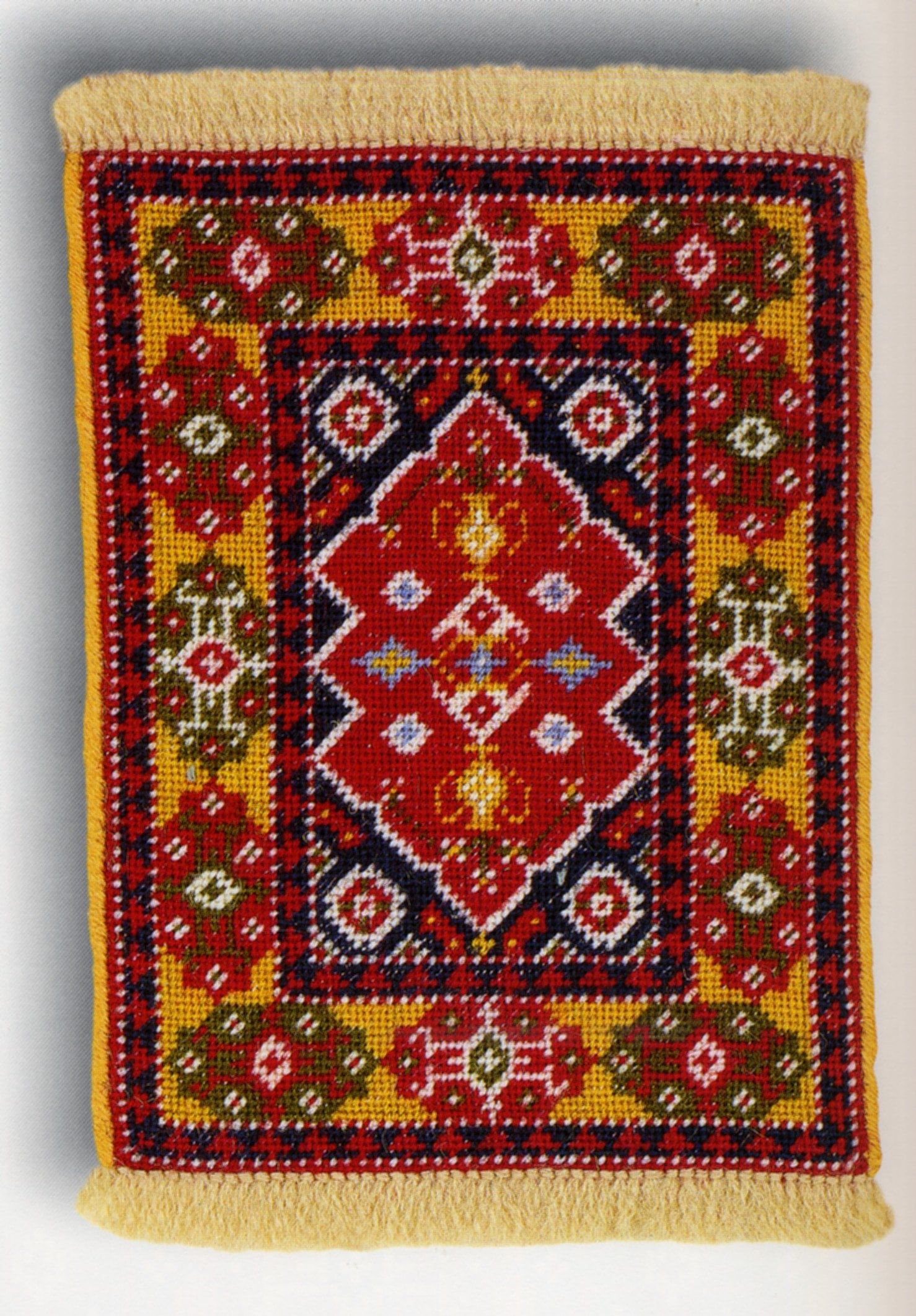 Oriental Rug Patterns.pdf PDF Vintage Making Miniature Oriental Rugs and Carpets | Vintage Cross ...