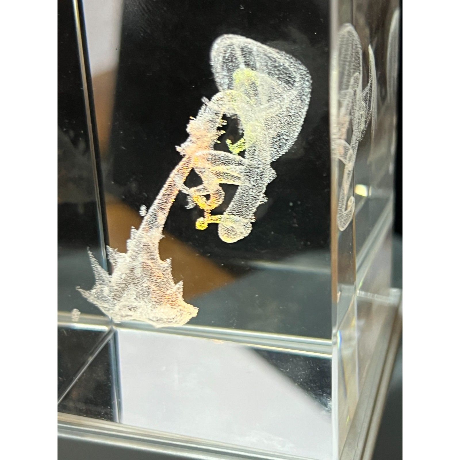 Vintage Laser Cut Etched Crystal Glass Cube Paper Weight W/lighted ...