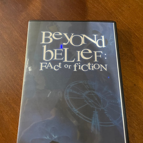 Insieme di DVD della serie completa di fatti o finzioni di Beyond Belief