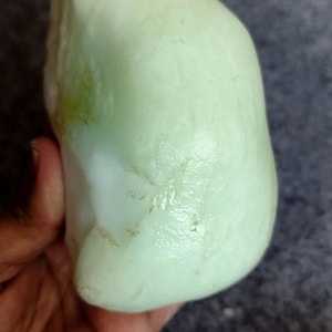 Natural Chrysoprase Rough Specimen: Smooth Green Gemstone (530 Gram)