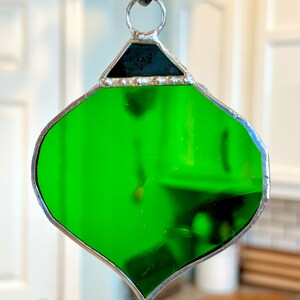 Grüner Weihnachtsanhänger Sonnenfänger