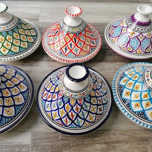Bellissime Tajine grandi cm 27 decorate Marocchine Tunisine Handpainted Ceramic Tajine: Large Moroccan Cooking Pot (27cm)