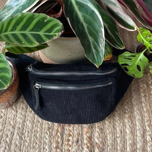 Bauchtasche Cord Waistbag Fanny Pack Schwarz