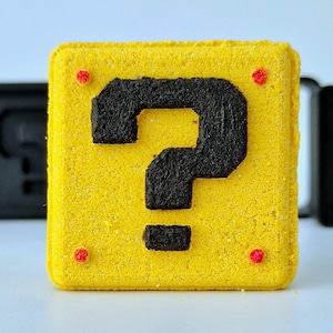 Fragezeichen Badebombenform // Mario Bros Mold