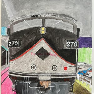 Puede incluir: Una pintura de una locomotora de tren gris y negro con el número 270 a cada lado. El tren está pintado con un diamante rojo y blanco y las palabras "The Road to Alaska".