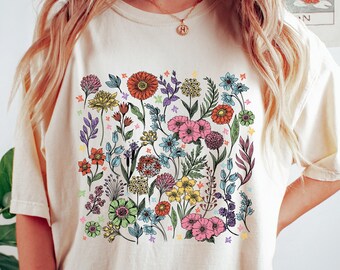 Wildflower Lgbt Pride Month Shirt, Flower Gay Lesbian Shirt,Equality Comfort Colors Shirt,Human Rights Shirt,Queer Lesbian Girls LGBTQ Gift