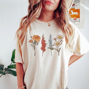 Flowers - embroidered t-shirt - Ash Grey – Tango Graphics