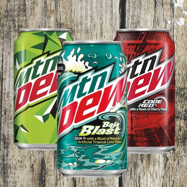 Mountain Dew Trio Sojakerzen: Classic, Baja & Code Red 12 fl oz Neuheitskerze in Upcycled Dose | Einzigartige Wohnkultur und Geschenkidee