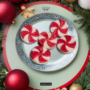 Peppermint Candy Wax Melts| 100% Soy Wax, Handmade| Decorative Wax Melts|3.9 x 5.9 bag| Peppermint scented| Holiday Gifts| STRONG SCENT|