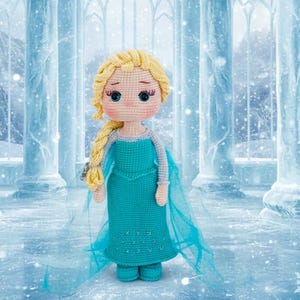 Muñeca Elsa de ganchillo – Princesa amigurumi hecha a mano, inspirada en Frozen. imagen 1